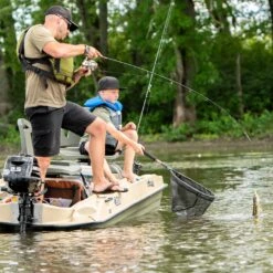 Bass Raider 10E Fishing Boat 18 Bass Raider 10E Fishing Boat -Pelican BBA10P205 00 LS5