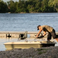 Bass Raider 10E Fishing Boat 19 Bass Raider 10E Fishing Boat -Pelican BBA10P205 00 LS6